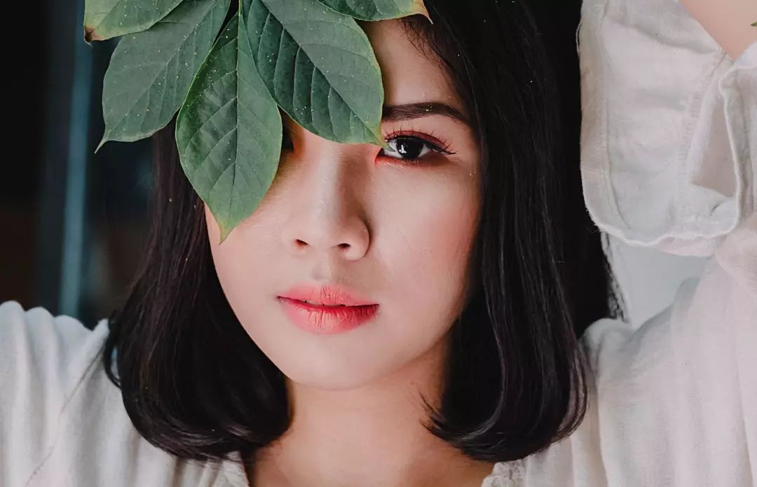 还在担心皱纹松弛?大澳按摩护肤品带给你完美下颌线!(图3)