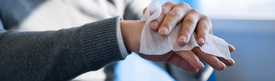 大澳:为什么化妆品里要加酒精?(图4) 图片